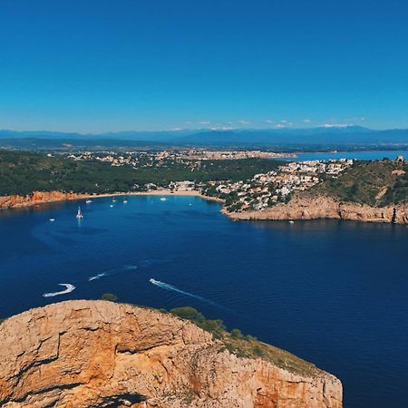 Can Romy Appartement T1 C - A 80M De La Plage De Cala Montgo L' Escala المظهر الخارجي الصورة