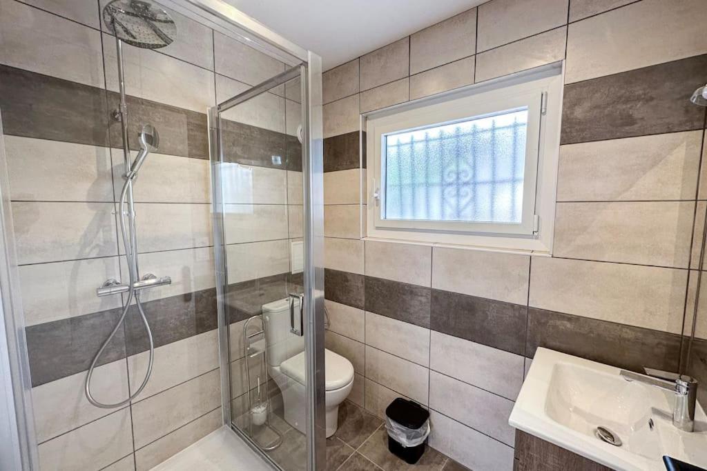 Can Romy Appartement T1 C - A 80M De La Plage De Cala Montgo L' Escala المظهر الخارجي الصورة